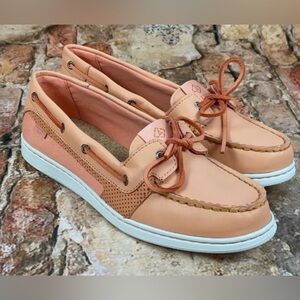 Sperry l Women's Starfish Coral Leather Boat Shoes l Size 6